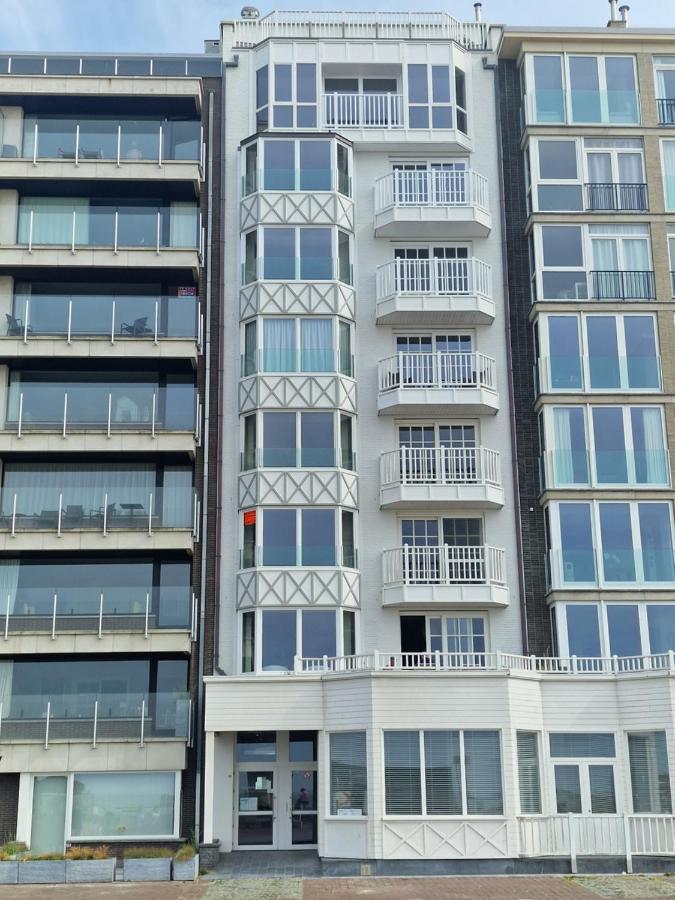 Oostduinkerke Apartments 2 ภายนอก รูปภาพ
